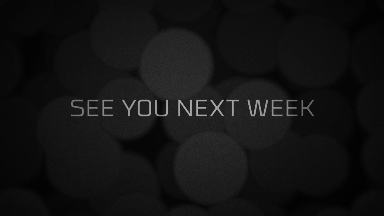 Grayscale Bokeh Closing 02 Still