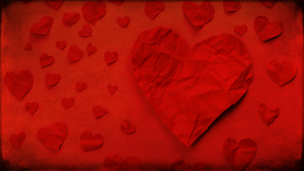 Paper Hearts Red