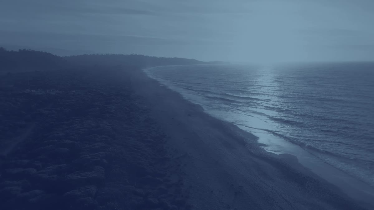 Gillespies Beach 8 alt Still