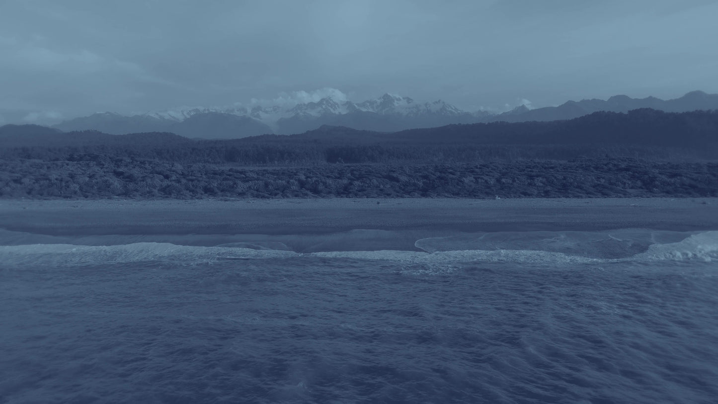 Gillespies Beach 4 alt