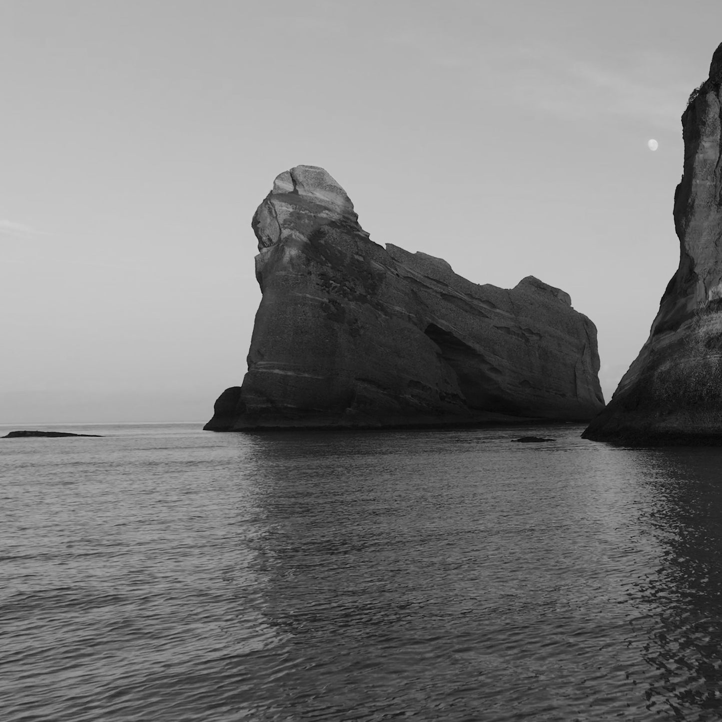 Golden Bay Pray Blank